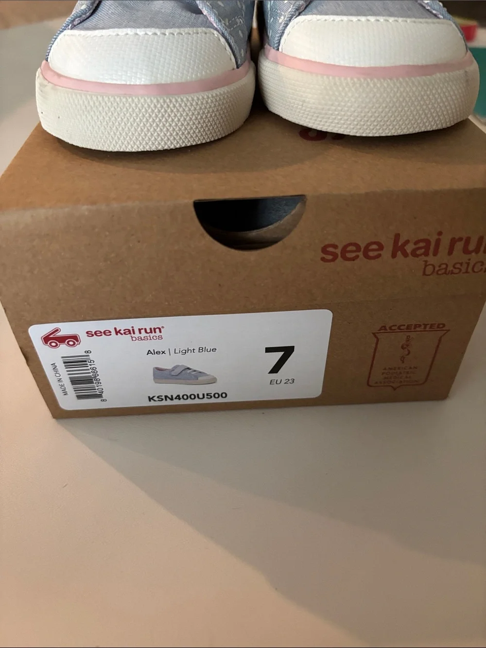 See Kai Run Toddler Alex light blue shoes Size 7 New in Box - Picture 8 of 8